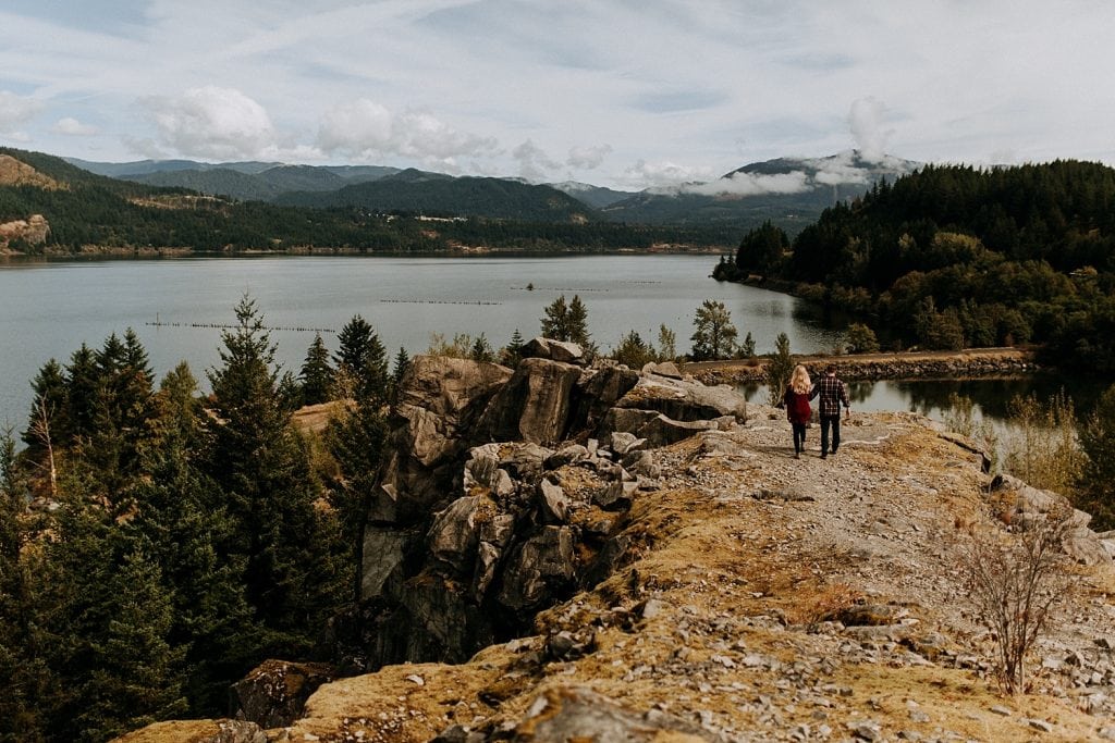 government cove engagement session columbia river gorge by marcela pulido photography