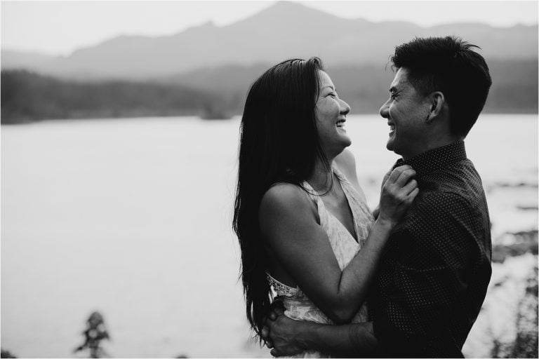Columbia River Gorge Engagement | Tracee & Brandon